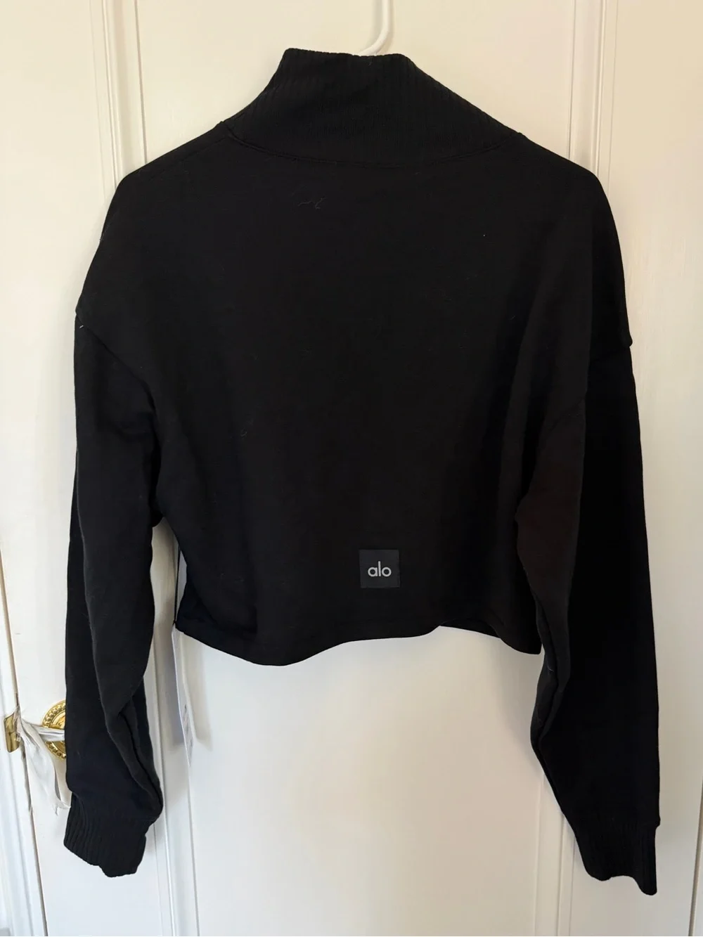 ALO Yoga Cropped Serenity Coverup in Black